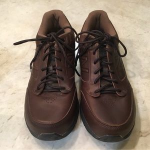 New Balance Walking Shoes Size 9